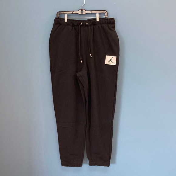 Jordan Essentials Flight Sweatpants Black Mens size L XL XXL - Picture 2 of 9